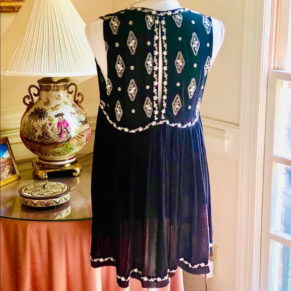 πΊπHPππΊ NWOT Free People Diamond Embroidered Top - Picture 9 of 16